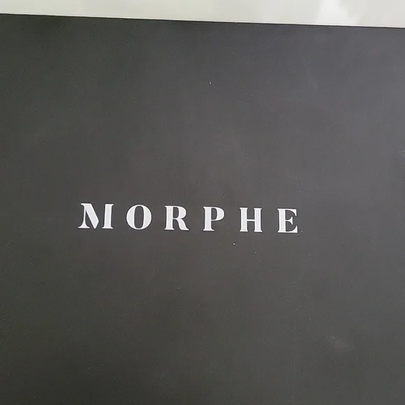Morphe Day Slayer 15D - Picture 2 of 2